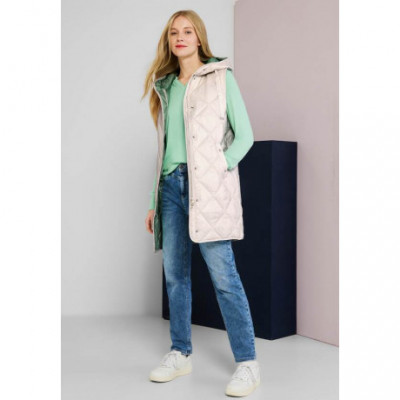 Waistcoat Street One S.a.s.