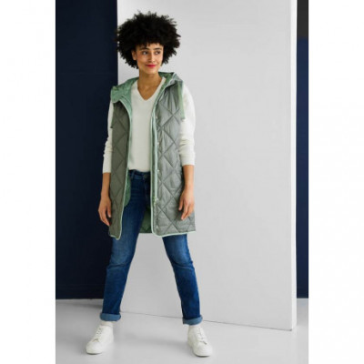 Waistcoat Street One S.a.s.